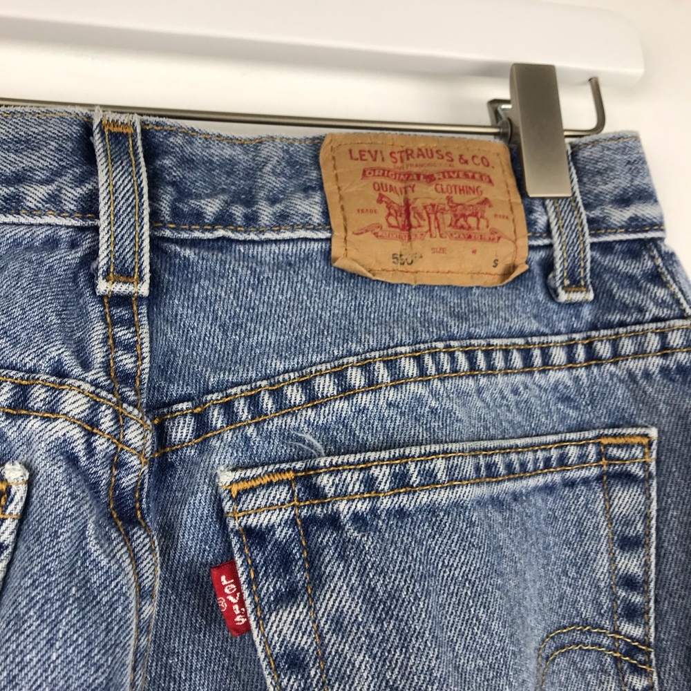 Vintage Levi’s 550 High Waist wedgie fit Jeans - Picture 8 of 8